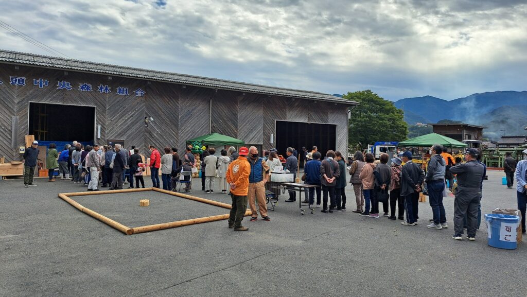 鳥取森林組合まつり④_n - NO1製材機ウッドマイザー正規販売代理店│ウッドマイザージャパン MSco.,LTD.